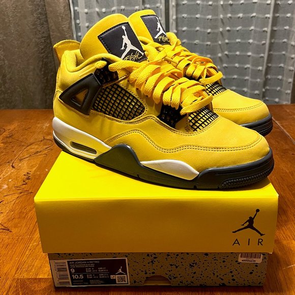 JORDAN 4 Lightning
